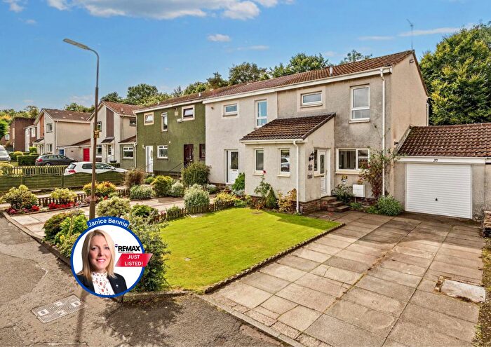 3 Bedroom End Of Terrace House For Sale In Ochiltree Crescent, Mid Calder, EH53