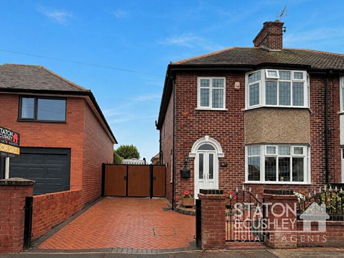 3 Bedroom Semi-Detached House For Sale In Birkland Avenue, Warsop, NG20
