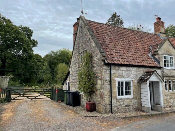 1 Bedroom Cottage To Rent In Warminster, Wiltshire, BA12