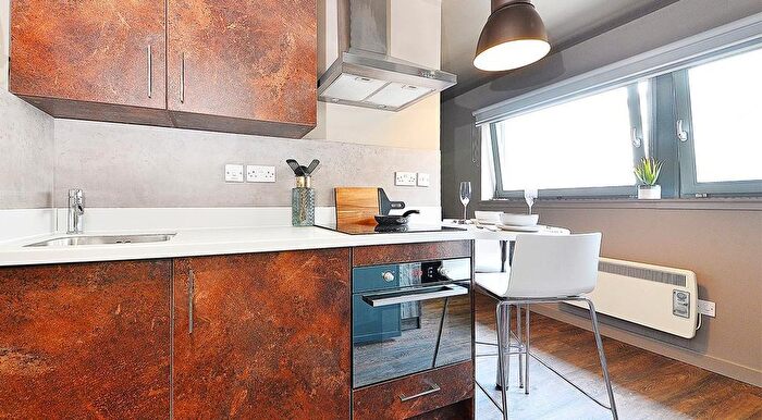 Studio To Rent In Johnston Street, Dundee, DD1