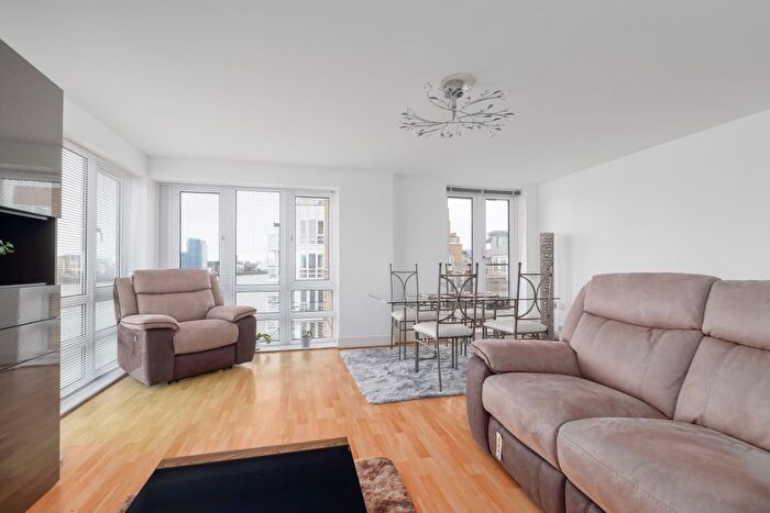 1 Bedroom Flat To Rent In St. Davids Square, E14