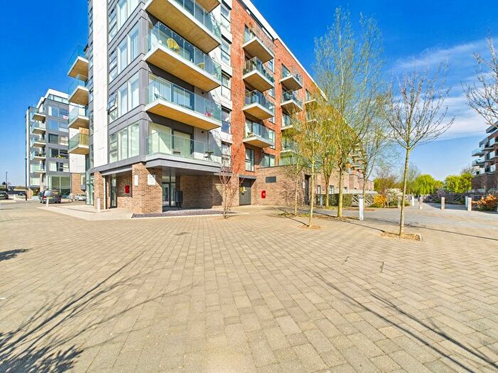 2 Bedroom Flat To Rent In Kitson House, Fletton Quays, Peterborough, PE2