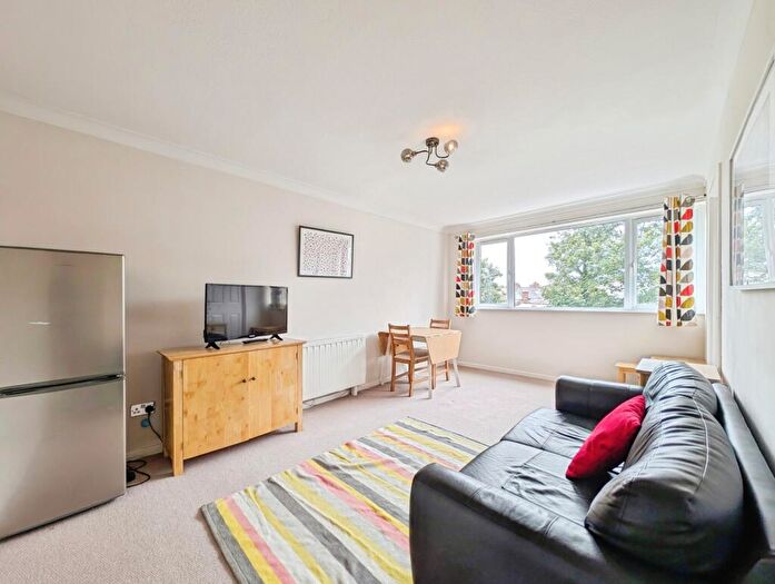 2 Bedroom Flat For Sale In Lonsdale Court, West Jesmond Avenue, Newcastle Upon Tyne, Tyne And Wear, NE2