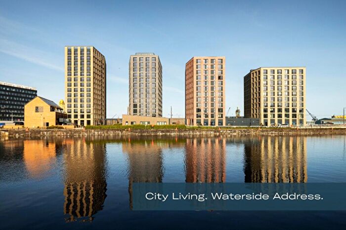 3 Bedroom Apartment To Rent In Dockside, Edinburgh, EH6