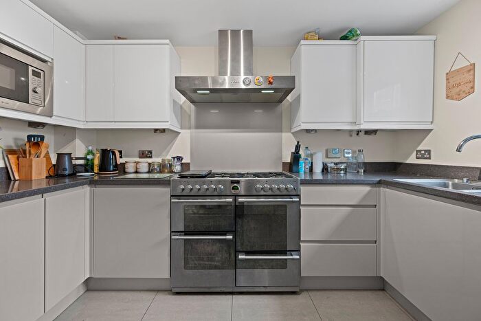 3 Bedroom Town House For Sale In Patenall Way, Higham Ferrers, NN10