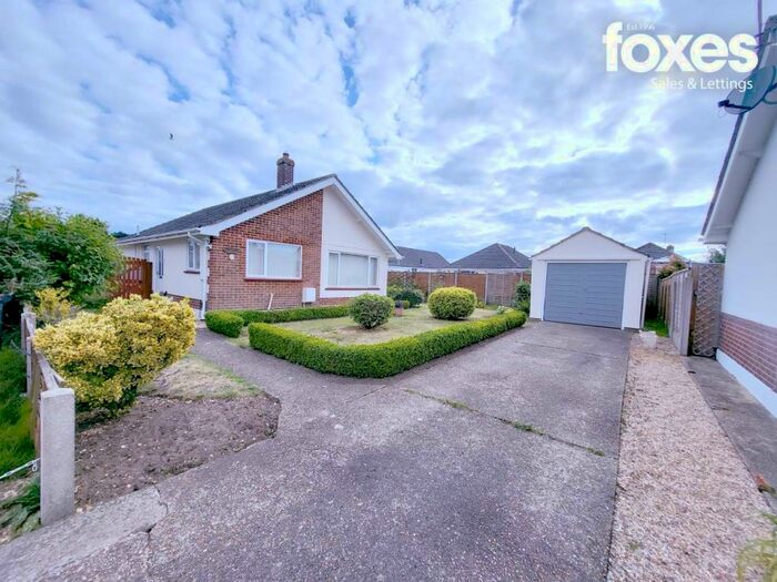 2 Bedroom Bungalow To Rent In Russet Close, Ferndown, BH22