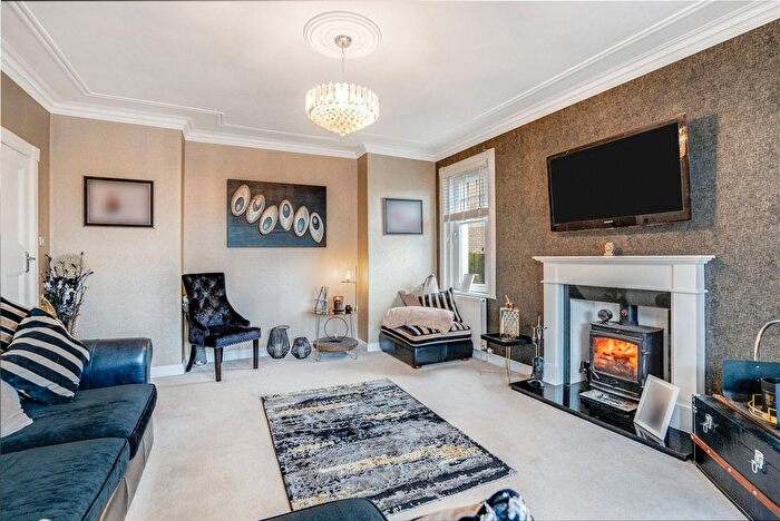 5 Bedroom Detached House For Sale In Kirkstyle Avenue, Carluke, South Lanarkshire, ML8