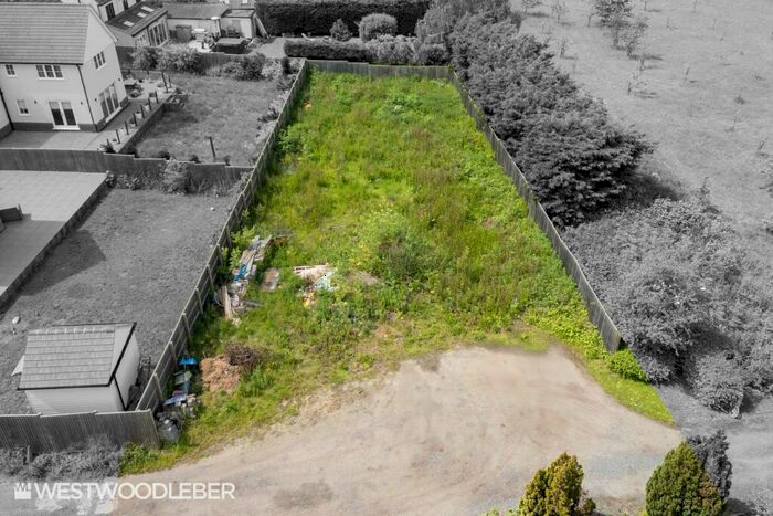 Plot For Sale In Common View, Bumbles Green, EN9