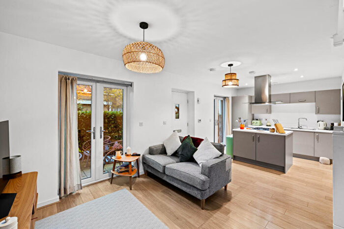 2 Bedroom End Of Terrace House For Sale In Ref: Sb - Victoria Road, Horley, RH6