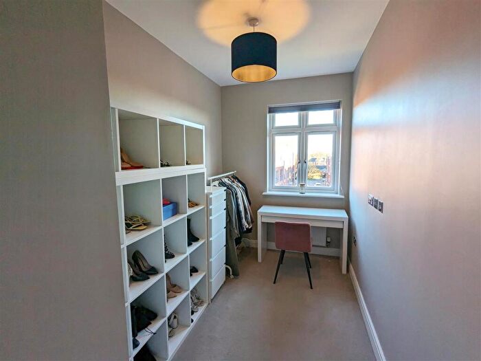 2 Bedroom Apartment To Rent In Hestercombe House, Gorcott Lane, Solihull, B90