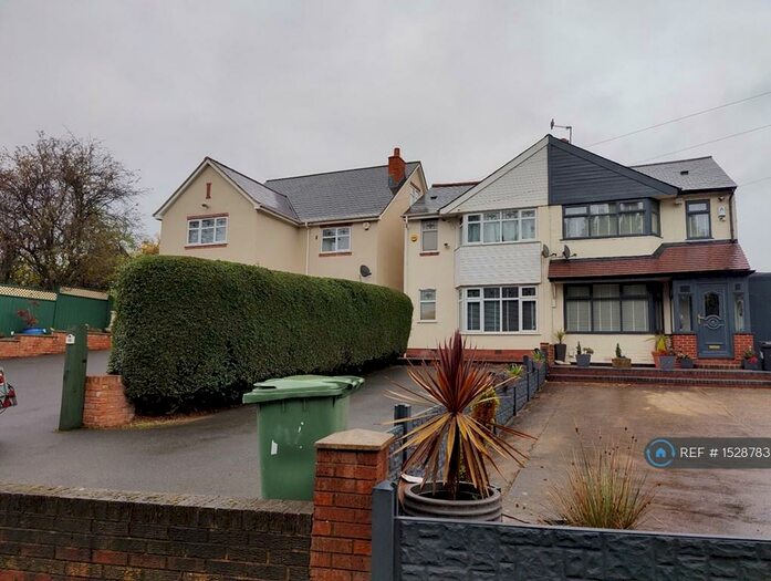 2 Bedroom Semi-Detached House To Rent In Tansey Green Road, Brierley Hill, DY5