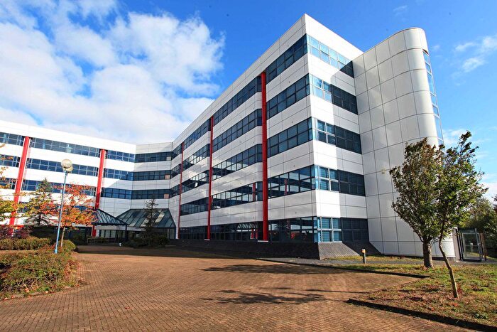 2 Bedroom Flat To Rent In Queensway Link Industrial Estate, Stafford Park, Telford, TF3