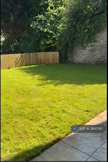 1 Bedroom Flat To Rent In Southcliffe, Ilfracombe, EX34