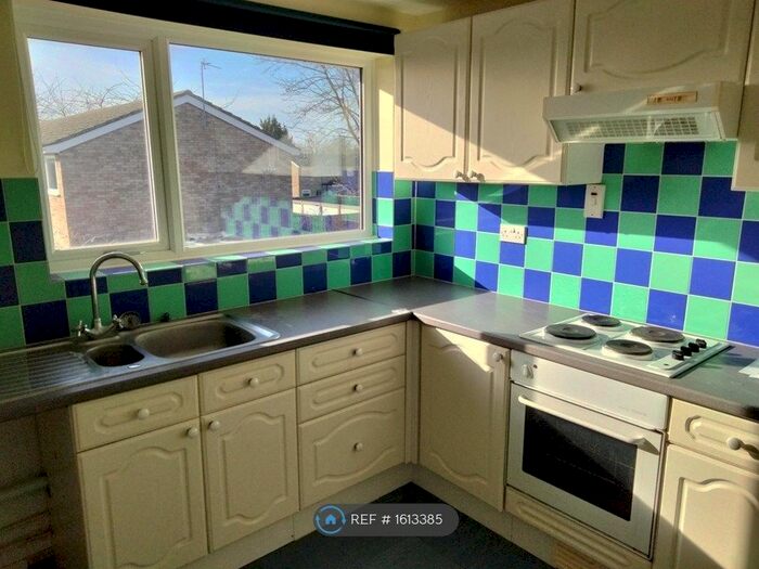 2 Bedroom Maisonette To Rent In Birch Trees Road, Great Shelford, Cambridge, CB22