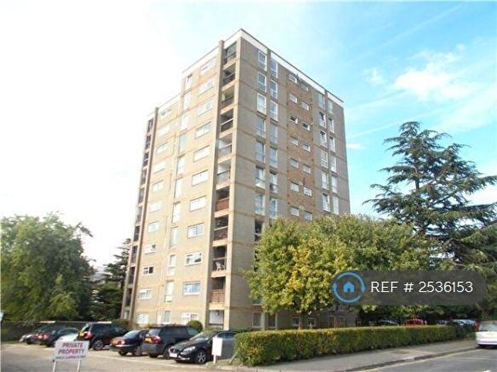 2 Bedroom Flat To Rent In Bonchurch Close, Sutton, SM2