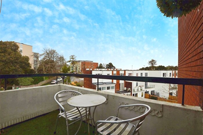 1 Bedroom Flat For Sale In Asheldon Road, Wellswood, Torquay, Devon, TQ1