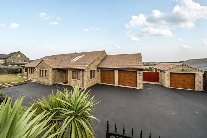 5 Bedroom Detached Bungalow For Sale In Barnsley Road, Wakefield, WF4