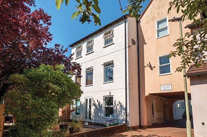 1 Bedroom Apartment To Rent In Topsham, Devon, EX3