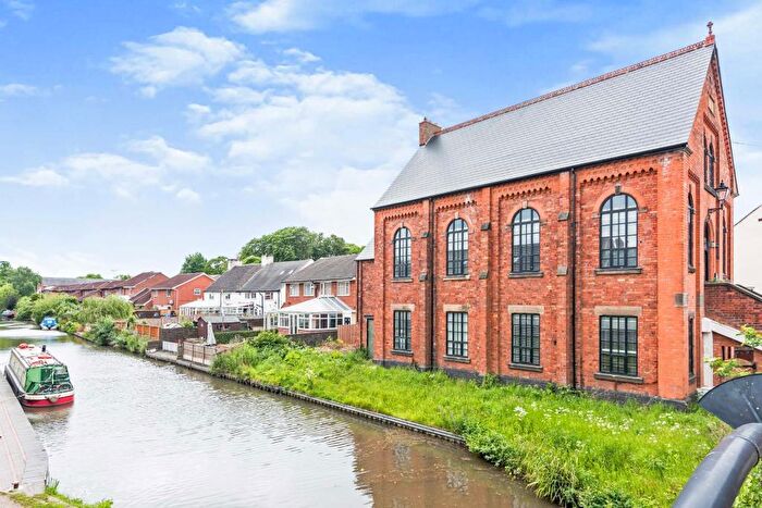 2 Bedroom Flat To Rent In The Old Chapel, Tamworth, B78