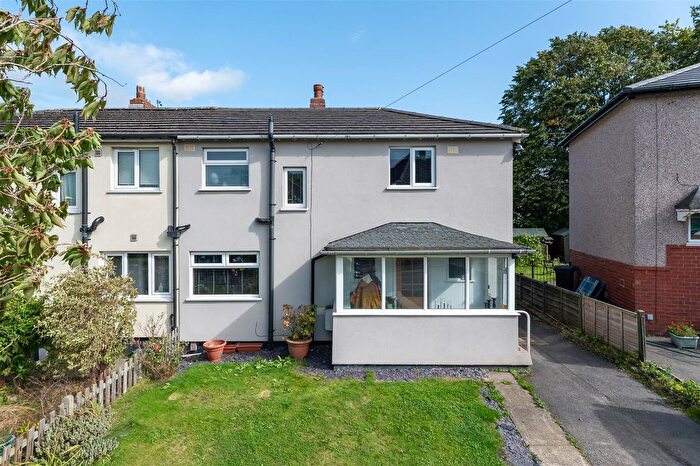 3 Bedroom Semi-Detached House For Sale In The Crescent, Ilkley, LS29