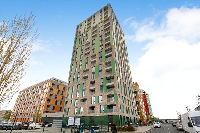 1 Bedroom Flat To Rent In Gooch House, London, SE10
