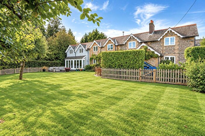 4 Bedroom Semi-Detached House For Sale In Northend, RG9
