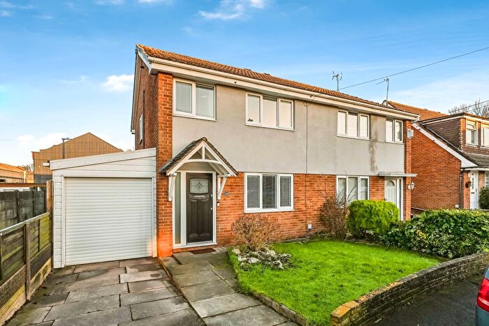 3 Bedroom Semi Detached House For Sale In Manor Avenue, Burscough, Ormskirk, Lancashire, L40