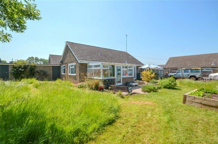 2 Bedroom Bungalow For Sale In George Gent Close, Steeple Bumpstead, Nr Haverhill, Suffolk, CB9