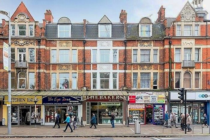 1 Bedroom Flat To Rent In New Broadway, Ealing, London W5