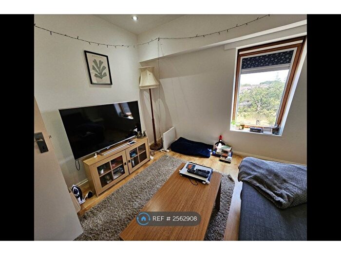 3 Bedroom Terraced House To Rent In Lacock Close, London, SW19