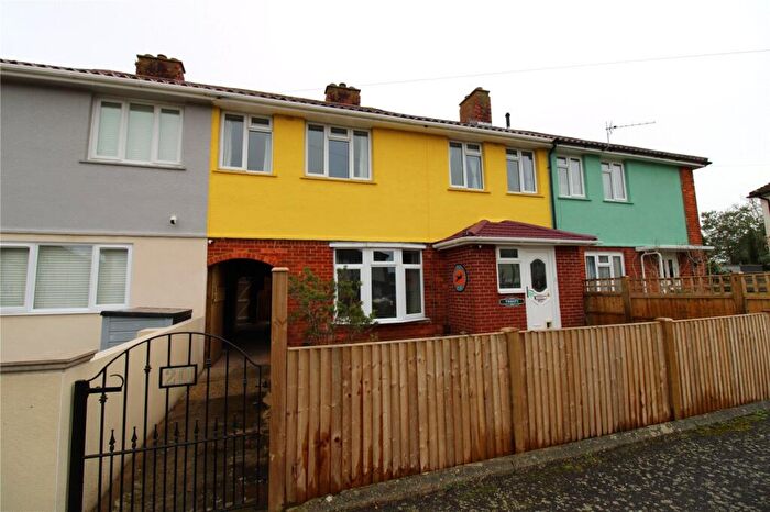 4 Bedroom Terraced House For Sale In Layton Road, Gosport, Hampshire, PO13