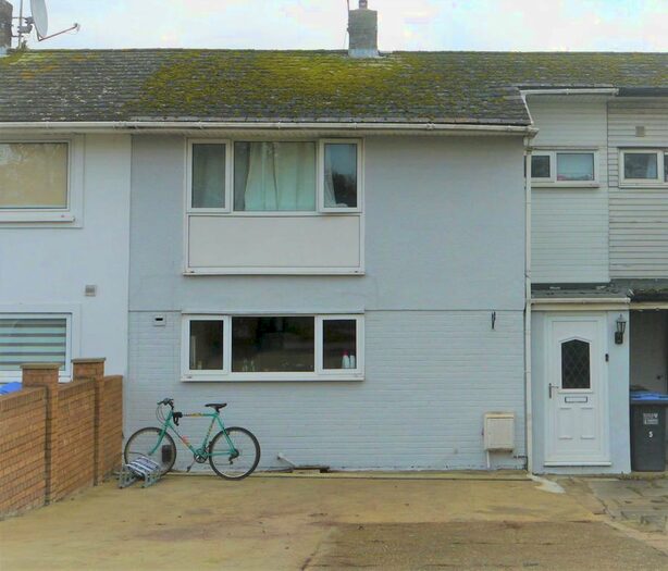4 Bedroom Property To Rent In Travellers Lane, Hatfield AL10