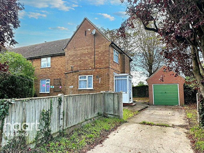 3 Bedroom Semi-Detached House For Sale In Chalk Lane, Sutton Bridge, PE12