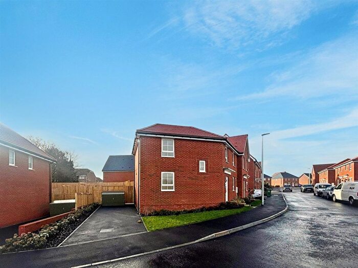 3 Bedroom End Terrace House For Sale In St. Martins Road, Eastbourne, BN22