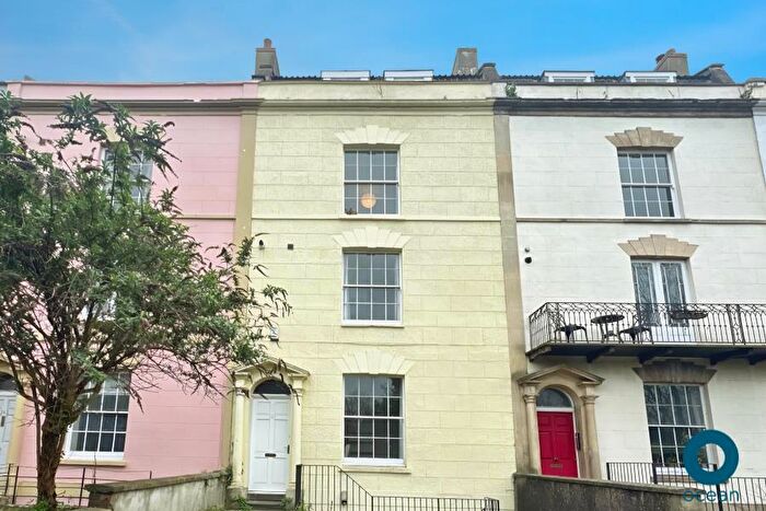 1 Bedroom Flat To Rent In Coronation Road - Southville, BS3