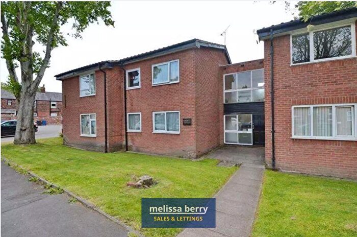 2 Bedroom Flat To Rent In Rowan Lee Court, Park Street, Prestwich, Manchester, M25