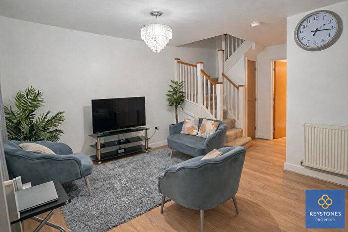 4 Bedroom Detached House For Sale In Saw Mill Road, Colchester, CO1