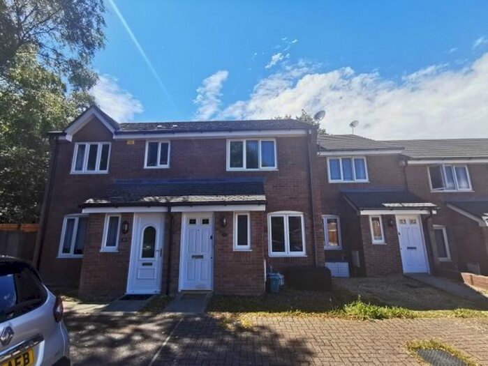 2 Bedroom Property To Rent In Oak Way, Penllergaer, Swansea, SA4