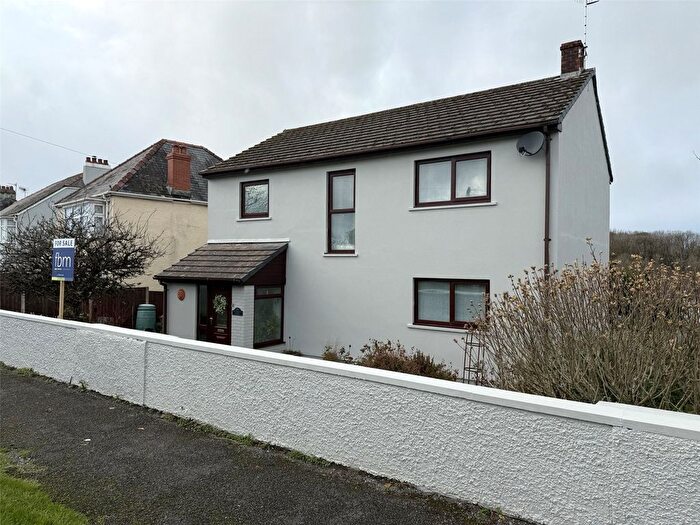 4 Bedroom Detached House For Sale In Lamack Vale, Tenby, Pembrokeshire, SA70