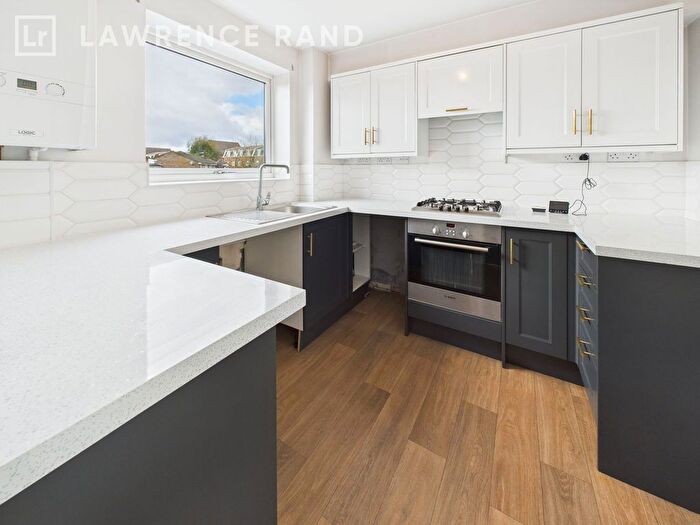 2 Bedroom Flat To Rent In Haslam Close, Ickenham, UB10