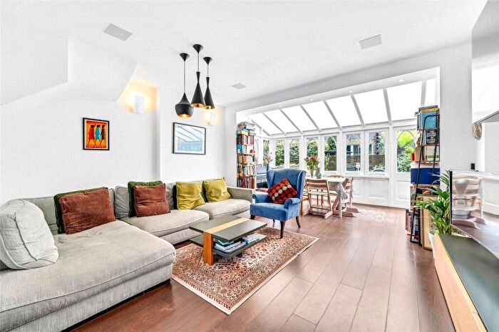 4 Bedroom Terraced House To Rent In Upcerne Road, London, SW10