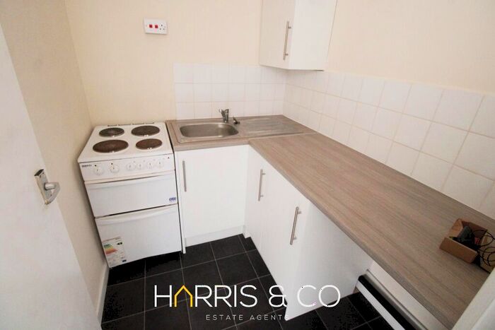 1 Bedroom Flat To Rent In Highfield Road, Blackpool, FY4