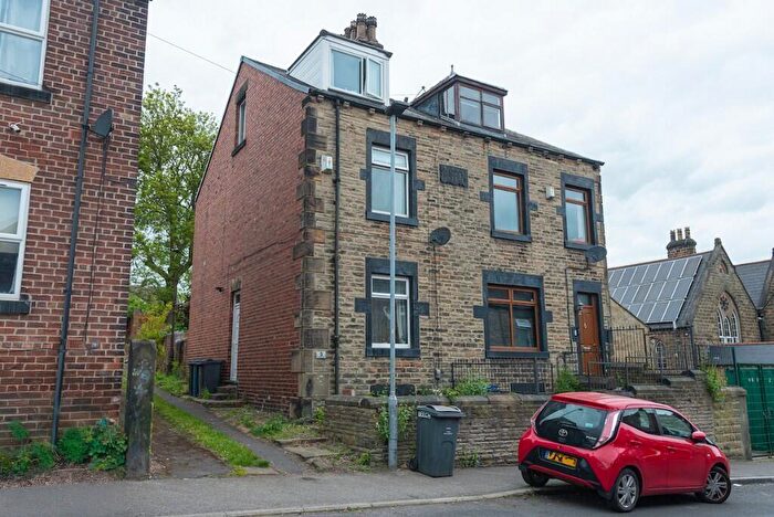 3 Bedroom Semi-Detached House For Sale In Beech Street, Barnsley, South Yorkshire, S70