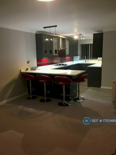 2 Bedroom Flat To Rent In The Mount, Guildford, GU2