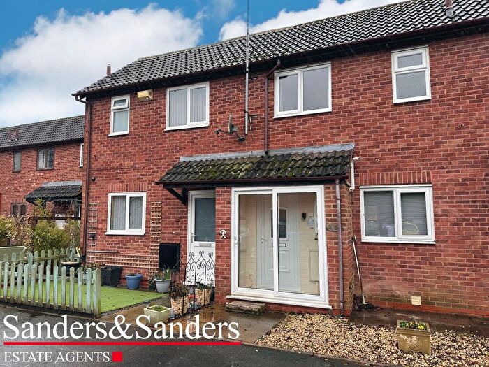 2 Bedroom Terraced House To Rent In Rufford Close, Alcester, B49