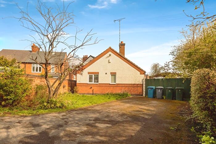 2 Bedroom Bungalow To Rent In Carlyle Court Carlyle Road, West Bridgford, Nottingham, NG2