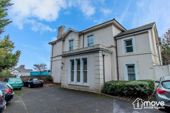 2 Bedroom Flat To Rent In Gainsborough House, Newton Road, Torquay, TQ2