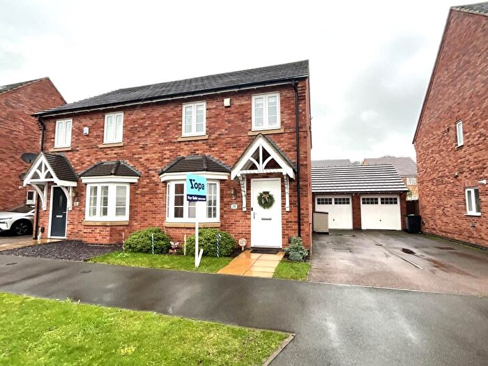 3 Bedroom Semi-Detached House For Sale In Martha Road, Derby, DE22