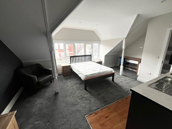 1 Bedroom Maisonette To Rent In Ashley Road, Poole, BH14