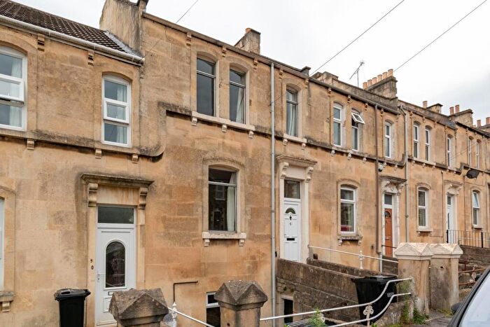 5 Bedroom Terraced House To Rent In South Avenue, Bath, BA2